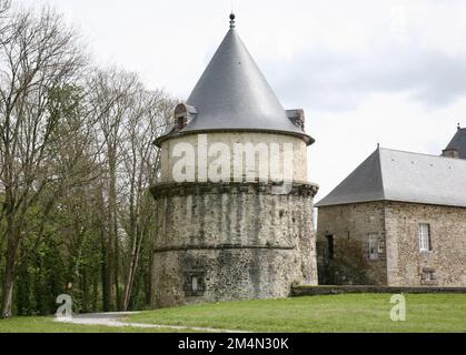 Une tour de poivrière au Château de Canisy dans le village de Canisy, Saint-Lo, Normandie, France, Europe Banque D'Images