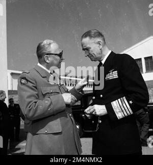 Exercice DE FORME CPX-4. Photographies des programmes du Plan Marshall, des pièces justificatives et du personnel Banque D'Images