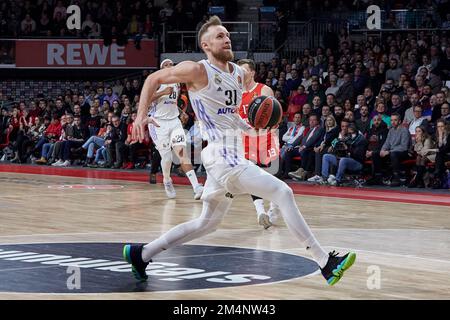 2022/23 Euroligue | FC Bayern München vs Real Madrid. MUSA Dzanan (Real Madrid Basketball RMB31) Banque D'Images