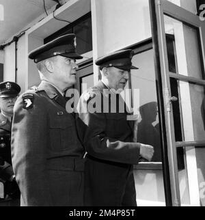 Exercice DE FORME CPX-4. Photographies des programmes du Plan Marshall, des pièces justificatives et du personnel Banque D'Images