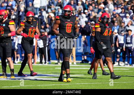 Ferris State Bulldogs attaque défensive Oladere Oladipo (8) pendant le deuxième trimestre du championnat national de football de la Division II de la NCAA, à Banque D'Images