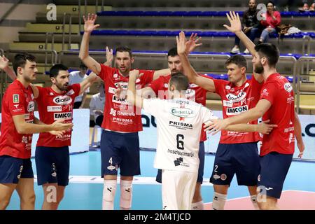 PalaMazzola, Taranto, Italie, 11 décembre 2022, Exultation PRISMA Taranto. Pendant Gioiella Prisma Taranto vs Allianz Milano - Volleyball Italien Serie A Men SuperLeague Championship Banque D'Images