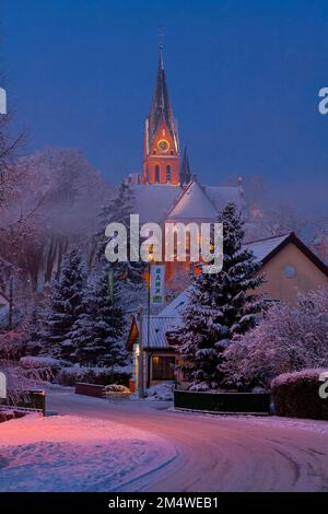 Gietrzwald en hiver, église, mère de Dieu, sanctuaire, Warmia, Pologne Banque D'Images