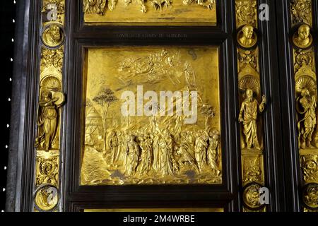 Porte du ciel, (Lorenzo Ghiberti), Museo dell’Opera del Duomo, Musée des œuvres de la Cathédrale, Florence, Toscane, Toscane, Toscane, Italie Banque D'Images