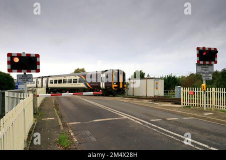 EMR Regional train 158773 à Ely City, Cambridgeshire, Angleterre Banque D'Images