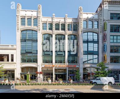 United Way of Greater Cleveland occupe maintenant le bâtiment Lindner, appelé bâtiment Mandel. Construit en 1915 en tant que grand magasin. Banque D'Images