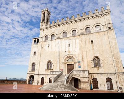 Palazzo dei Consoli. Piazza Grande, Gubbio, Ombrie, Italie Banque D'Images