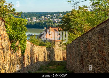 Allemagne, Bavière, Passau, chemin clos dans le fort de Veste Oberhaus Banque D'Images