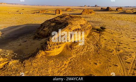 Antenne des tombes rocheuses, site de l'UNESCO Maidain Saleh ou Hegra, Al Ula, Royaume d'Arabie Saoudite Banque D'Images