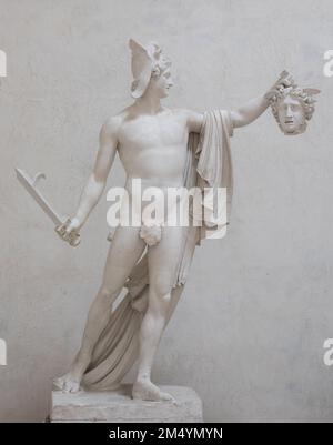 Possagno, Italie - juin 2022 : statue de Perseus avec Medusa, nommée Perseo Trionfante, par Antonio Canova, 1801 Banque D'Images