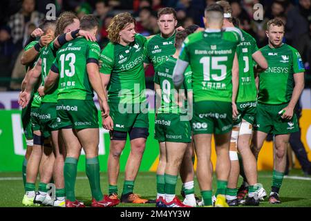 Galway, Irlande. 23rd décembre 2022. Les joueurs de Connacht ont été déçus lors du match de rugby 10 du championnat de rugby unifié entre le rugby Connacht et le rugby Ulster au Sportsground de Galway, en Irlande, sur 23 décembre 2022 (photo par Andrew SURMA/ Credit: SIPA USA/Alay Live News Banque D'Images