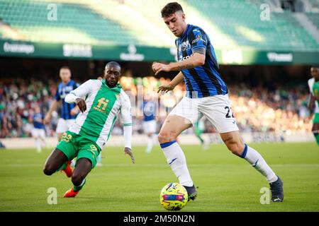 Séville, Espagne. 23rd décembre 2022. Matteo Ruggeri (22) d'Atalanta vu pendant le football amical entre Real Betis et Atalanta à l'Estadio Benito Villamarin à Séville. (Crédit photo : Gonzales photo/Alamy Live News Banque D'Images