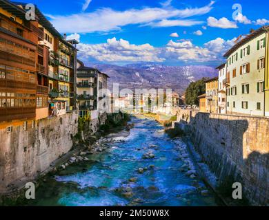 Rovereto - belle ville historique dans le Trentin-Haut-Adige , région nord de l'Italie. Banque D'Images