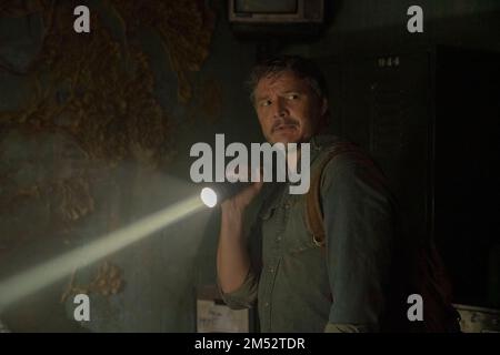 PEDRO PASCAL DANS LE DERNIER DES ÉTATS-UNIS (2023), DIRIGÉ PAR LIZA JOHNSON, CRAIG MAZIN ET NEIL DRUCKMANN. Crédit : PlayStation Productions / Sony Pictures Television / Album Banque D'Images