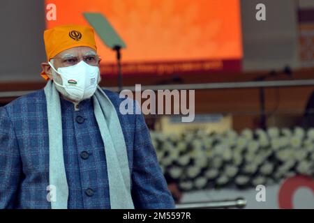 New Delhi, Delhi, Inde. 26th décembre 2022. Le Premier ministre Narendra Modi à l'occasion de la commémoration de ''˜Veer Bal Diwas'.est célébré pour la première fois sur le sacrifice fait pour la protection de la religion.sur le fondateur de Sikhisme Gurugowind Singh son maryter jarovar Singh et Fateh singh à New Delhi lundi, .Également présenté en cas de Punjab ministre en chef bhagwant mann, maharashtra ministre en chef eknath shinde, syndicat Petrolium Hardeep Singh Puri, ministre d'État à la Culture Arjun RAM Meghwal et Mos ministre des Affaires extérieures Mme Meenakshi Lekhi et d'autres dirigeants sikh au major Dhyan Cha Banque D'Images