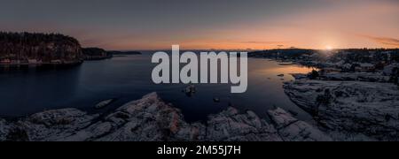 Coucher de soleil haute résolution, panorama sur la mer Banque D'Images