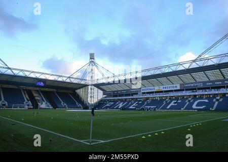 Preston, Royaume-Uni. 25th décembre 2022. Vue générale à l'intérieur de Deepdale, stade de Preston North End devant le championnat Sky Bet Match Preston North End vs Huddersfield Town à Deepdale, Preston, Royaume-Uni, 26th décembre 2022 (photo de Gareth Evans/News Images) à Preston, Royaume-Uni le 12/25/2022. (Photo de Gareth Evans/News Images/Sipa USA) Credit: SIPA USA/Alay Live News Banque D'Images