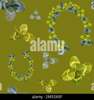 Motif aquarelle sans couture, trèfle laissant le fer à cheval sur fond vert dack. Dessiner des feuilles à la main pour la journée de St Patrick. Modèle pour la décoration de dessins Banque D'Images