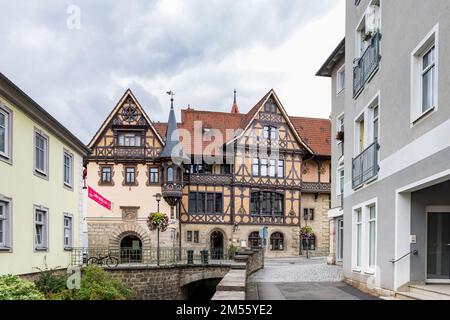 Meiningen, Allemagne - 15 septembre 2022: Paysage urbain avec la Maison Henneberger dans la région de la Franconie de Meiningen, en Allemagne Banque D'Images