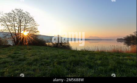 Sonnenaufgang dans Retschwil Banque D'Images