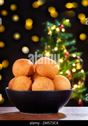 Buñuelos, cuisine colombienne de noël - pain au fromage frits. Banque D'Images