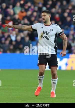 Londres ANGLETERRE - 26 décembre:Aleksandar Mitrovic de Fulham pendant le match de football de la première ligue anglaise entre le Palais de Cristal contre Fulham à Selhurs Banque D'Images