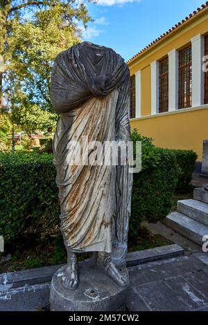 Vue extérieure du musée archéologique de Sparta situé dans la ville de Sparta, Laconia, Grèce. Il abrite des milliers de découvertes de l'ancienne Acropole o Banque D'Images