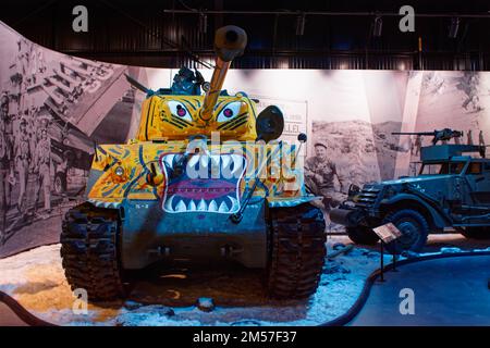 Un char Sherman de l'époque de la Corée M4 a été utilisé comme un animal aux dents pointues exposées au musée du patrimoine américain. Hudson, Massachusetts. Banque D'Images
