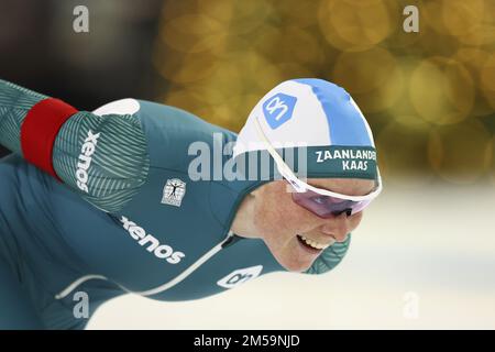 HERENVEEN - Marijke Groenewoud en action sur les 3000 mètres au cours du premier jour de la NK Allround. ANP VINCENT JANNINK Banque D'Images