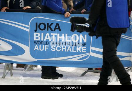 Schalke, Allemagne. 28th décembre 2019. Firo : 12/28/2019 sports d'hiver: biathlon sur Schalke JOKA bannière du défi mondial de l'équipe de biathlon, général, déposant, fond crédit: dpa/Alay Live News Banque D'Images