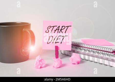 Inspiration montrant le signe Start Diet. Mot pour un plat spécial auquel personne se limite Banque D'Images