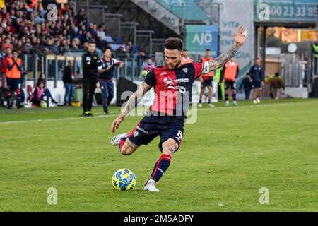 Cagliari, Italie. 26th décembre 2022. Nahitan Nandez de Cagliari Calcio pendant Cagliari vs Cosenza, match italien de football série B à Cagliari, Italie, 26 décembre 2022 crédit: Agence de photo indépendante/Alamy Live News Banque D'Images