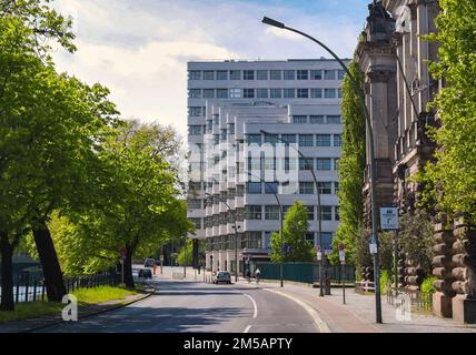 Berlin-Tiergarten, Shellhaus am Reichpietschufer Banque D'Images