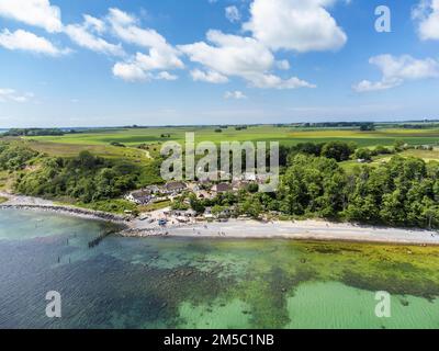 Vue aérienne du village de pêcheurs de Vitt au Cap Arkona, Putgarten, Île de Ruegen, Mecklembourg-Poméranie occidentale Banque D'Images