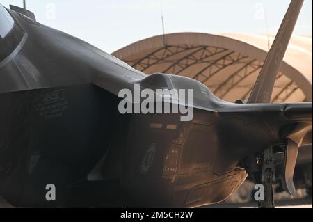 A ÉTATS-UNIS L'avion de la Force aérienne F-35A Lightning II est photographié pour montrer les détails de son design 1 mars 2022, à la base aérienne d'Eglin, en Floride. Le jet appartient à la Fighter Wing Wing 33rd, une aile de formation de vol et d'entretien pour le F-35. Banque D'Images