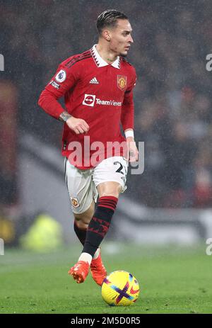 Manchester, Angleterre, 27th décembre 2022. Antony de Manchester United lors du match de la Premier League à Old Trafford, Manchester. Le crédit photo doit être lu : Darren Staples / Sportimage Banque D'Images