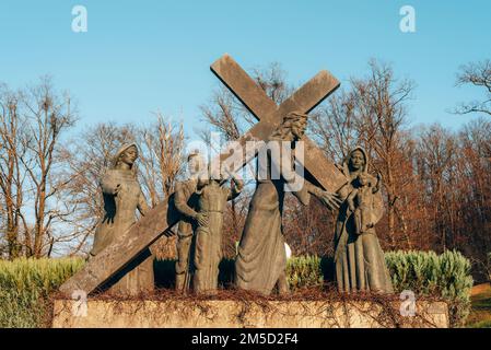 8th Station de la croix, Jésus plante les filles de Jérusalem, Sanctuaire de pèlerinage, Assomption de la Vierge Marie. Marija Bistrica, Croatie Banque D'Images