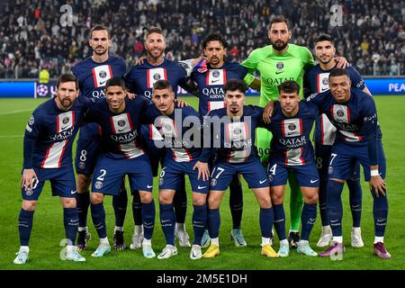 Paris Saint Germain joueurs, Fabian Ruiz, Sergio Ramos, Marcos Aoas Correa alias Marquinhos, Gianluigi Donnarumma, Carlos Soler, Lionel Messi, Achraf Banque D'Images