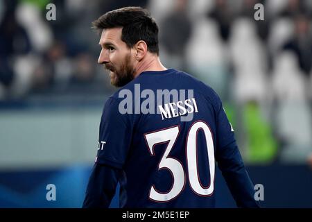 Lionel Messi de Paris Saint Germain lors du match de football du groupe H de la Ligue des Champions entre le FC Juventus et Paris Saint Germain au stade Juventus Banque D'Images