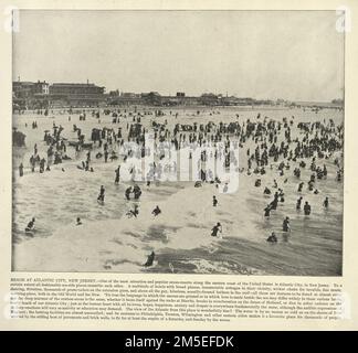 Photographie vintage des gens dans la mer et sur la plage à Atlantic City, New Jersey, victorien 19th siècle Banque D'Images