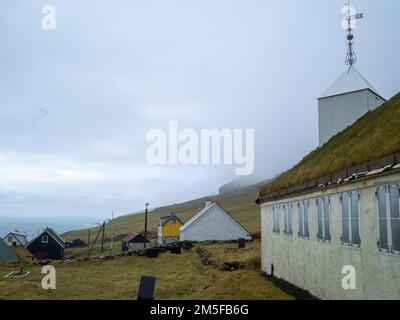 Mykines gazon couvert église Banque D'Images