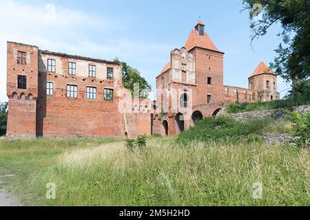 Ruines du château gothique de Szymbark à Szymbark, Pologne © Wojciech Strozyk / Alamy stock photo Banque D'Images