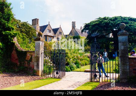 Manoir Hidcote. Une propriété de la National Trust à Gloucestershire tourné sur film dans les années 1990. Banque D'Images