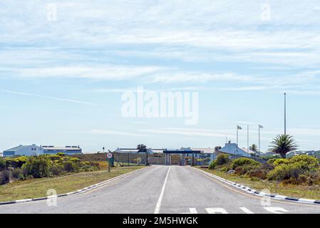 Arniston, Afrique du Sud - 22 septembre 2022 : entrée aux dunes à l'hôtel Arniston et au centre de conférence près d'Arniston Banque D'Images