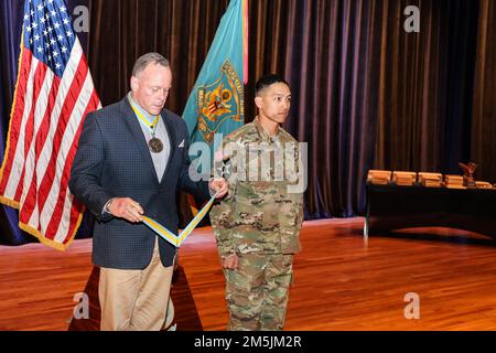 Association nationale d'infanterie 54th Président Col.(ret.) Robert ...