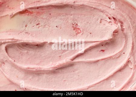 texture de crème glacée maison à la fraise rose Banque D'Images