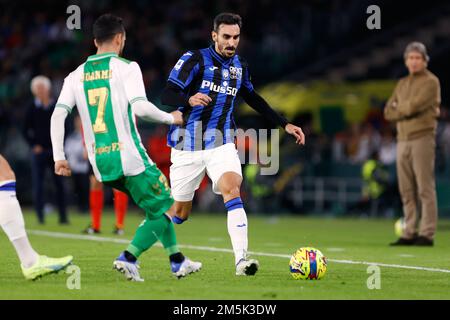 Séville, Espagne. 23rd, décembre 2022. Davide Zappacosta (77) d'Atalanta vu pendant le football amical entre Real Betis et Atalanta à l'Estadio Benito Villamarin à Séville. (Crédit photo: Gonzales photo - Jesus Ruiz Medina). Banque D'Images