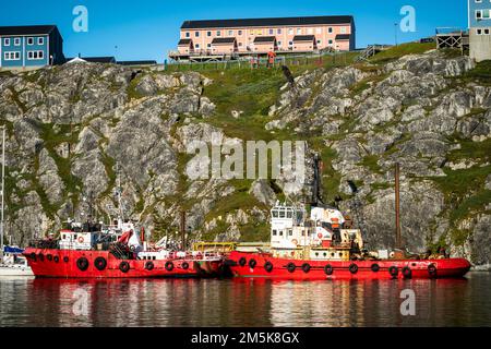 Remorqueurs de la Masik Shipping Company basée à Nuuk, au Groenland. Banque D'Images
