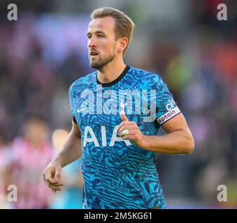 26 décembre 2022 - Brentford v Tottenham Hotspur - Premier League - Gtech Community Stadium Harry Kane de Tottenham lors du match de la première League au Gtech Community Stadium. Image : Mark pain / Alamy Live News Banque D'Images