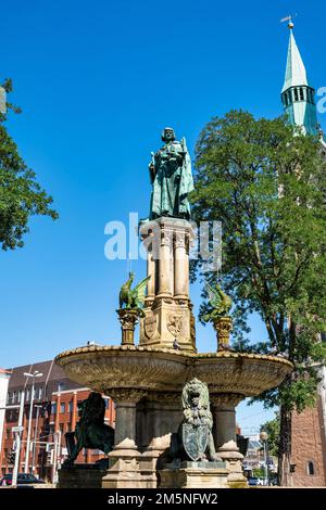 Heinrichsbrunnen à Hagenmarkt, Brunswick, Basse-Saxe, Allemagne Banque D'Images